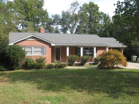 242 Tram Rd, Lancaster, SC 29720 photo 1