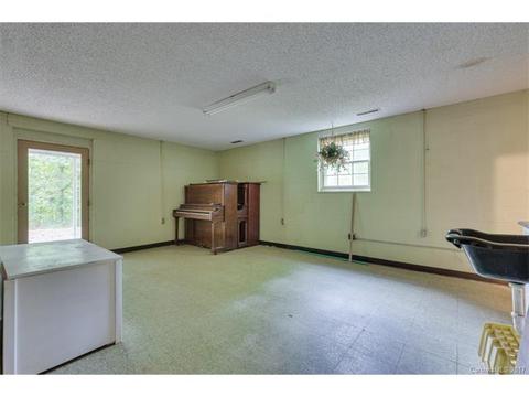6744 Glover Ln, Stanley, NC 28164 photo 15