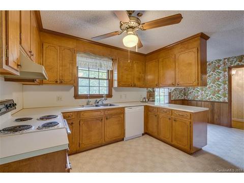 6744 Glover Ln, Stanley, NC 28164 photo 6