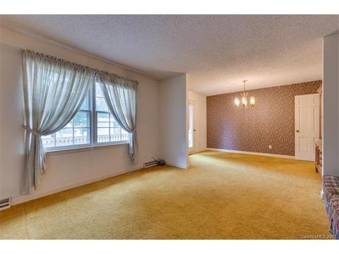 6744 Glover Ln, Stanley, NC 28164 photo 8