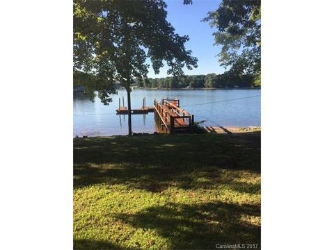 7503 Pine Ridge Dr, Denver, NC 28037 photo 1
