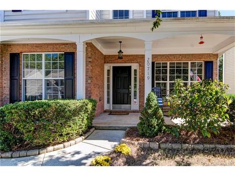 20719 Waters Edge Ct, Cornelius, NC 28031 photo 2
