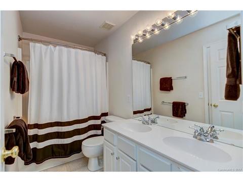 20719 Waters Edge Ct, Cornelius, NC 28031 photo 23