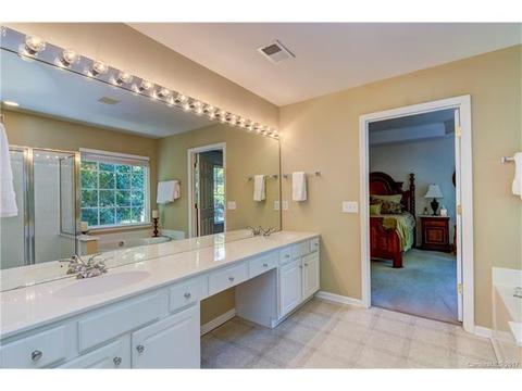 20719 Waters Edge Ct, Cornelius, NC 28031 photo 19