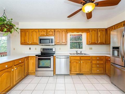 3 Morrow Dr, Fairview, NC 28730 photo 9