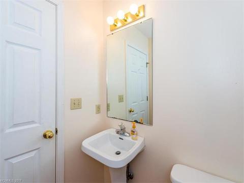 3 Morrow Dr, Fairview, NC 28730 photo 8
