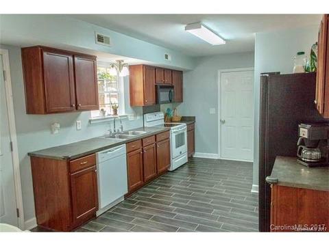 338 Irish Downs Dr, Clover, SC 29710 photo 7