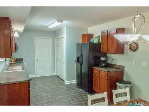 338 Irish Downs Dr, Clover, SC 29710 photo 5
