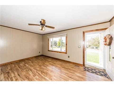 192 James St, Clyde, NC 28721 photo 5