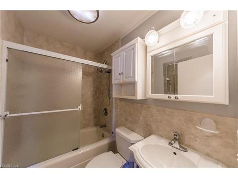 192 James St, Clyde, NC 28721 photo 20