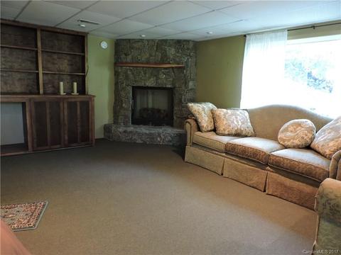 182 Covington Ln, Spruce Pine, NC 28777 photo 14