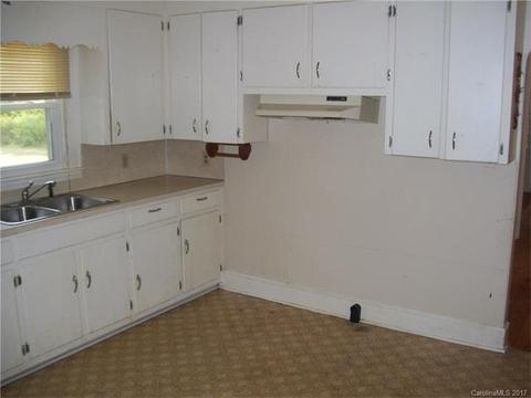 735 Mockingbird Rd, Albemarle, NC 28001 photo 8