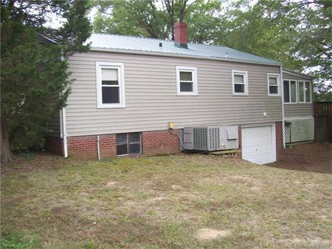 735 Mockingbird Rd, Albemarle, NC 28001 photo 2