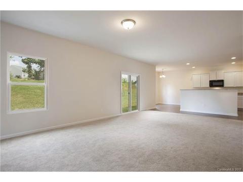 2108 Boulder Ct, Ranlo, NC 28054 photo 5