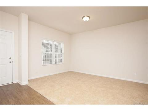 2108 Boulder Ct, Ranlo, NC 28054 photo 4