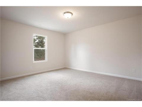 2108 Boulder Ct, Ranlo, NC 28054 photo 9
