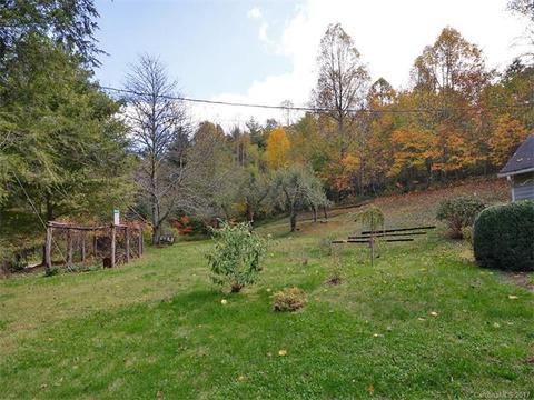 823 Crabtree Rd, Spruce Pine, NC 28777 photo 17