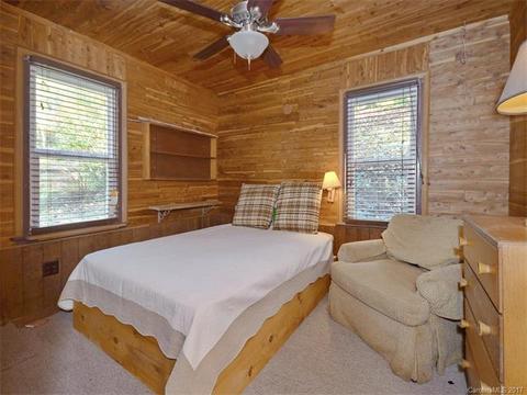 823 Crabtree Rd, Spruce Pine, NC 28777 photo 8