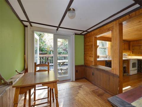 823 Crabtree Rd, Spruce Pine, NC 28777 photo 6
