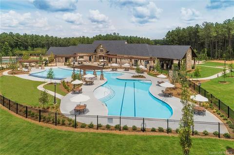 4129 Persimmon Rd, Lancaster, SC 29720 photo 2