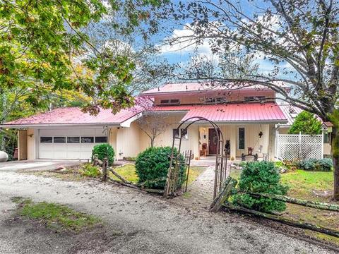 534 Larkin Ln, Spruce Pine, NC 28777 photo 1