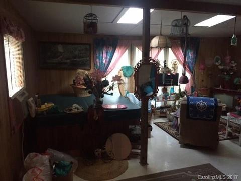 252 Dixon Rd, Lancaster, SC 29720 photo 9