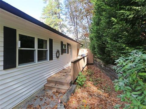 85 Azalea Dr, Clyde, NC 28721 photo 21