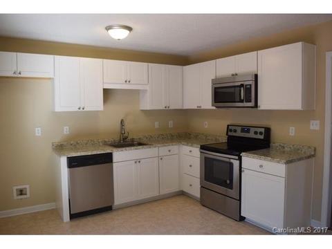 2207 Pacer Rd, Lancaster, SC 29720 photo 4