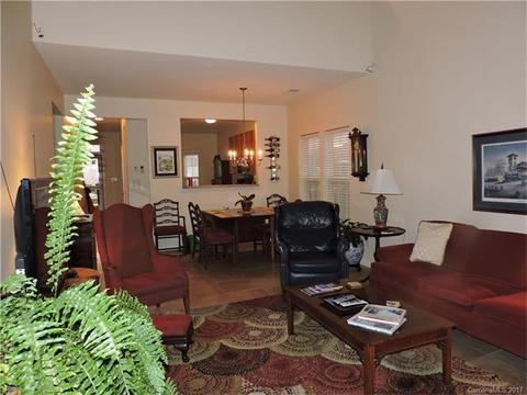 7962 Mariners Pointe Cir, Denver, NC 28037 photo 4