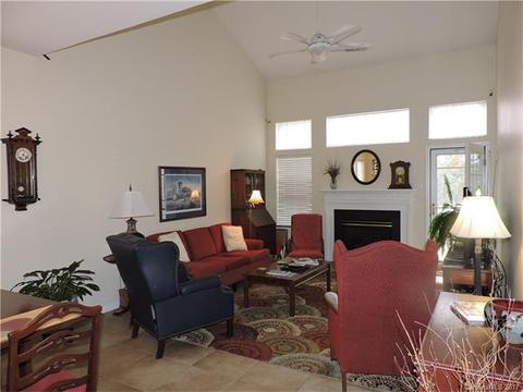 7962 Mariners Pointe Cir, Denver, NC 28037 photo 5