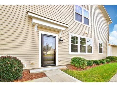 8289 Viewpoint Ln, Cornelius, NC 28031 photo 2