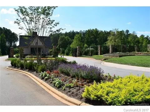 4246 Persimmon Rd, Lancaster, SC 29720 photo 3