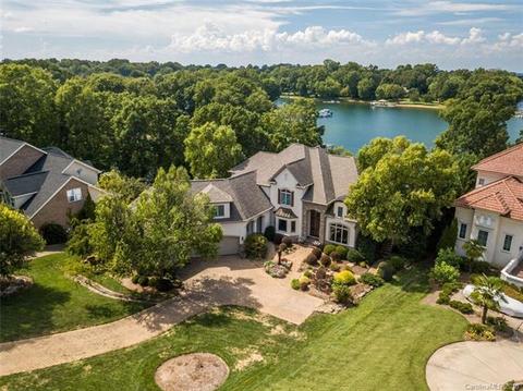 20132 Bascom Ridge Dr, Cornelius, NC 28031 photo 2