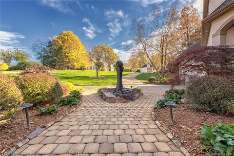 20132 Bascom Ridge Dr, Cornelius, NC 28031 photo 4