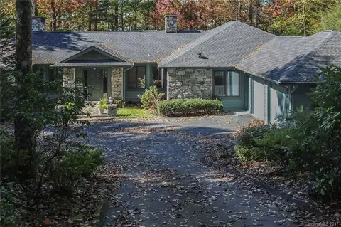 208 Maple Hill Dr, Flat Rock, NC 28731 photo 1