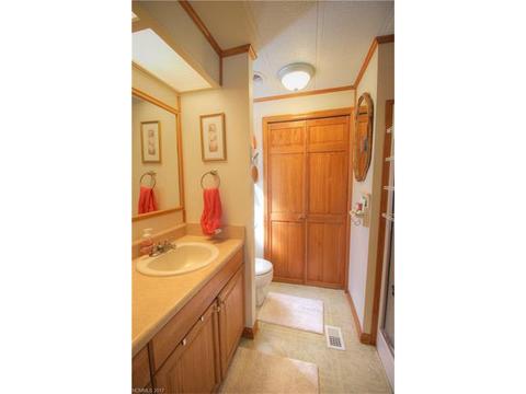 91 Holbrook Rd, Candler, NC 28715 photo 24