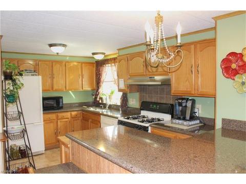 91 Holbrook Rd, Candler, NC 28715 photo 18