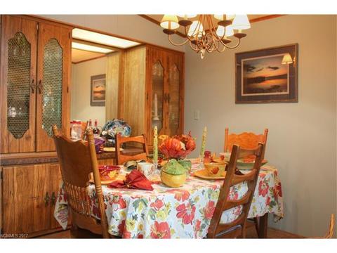91 Holbrook Rd, Candler, NC 28715 photo 17