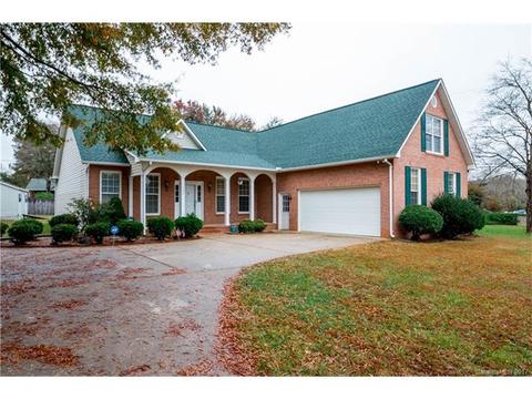 102 Oakview Dr, Salisbury, NC 28146 photo 1