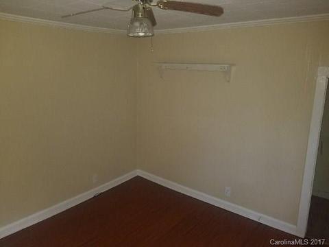1402 11th St, Kannapolis, NC 28083 photo 6