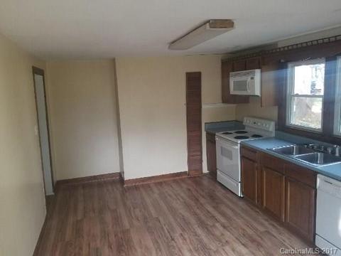 1402 11th St, Kannapolis, NC 28083 photo 3