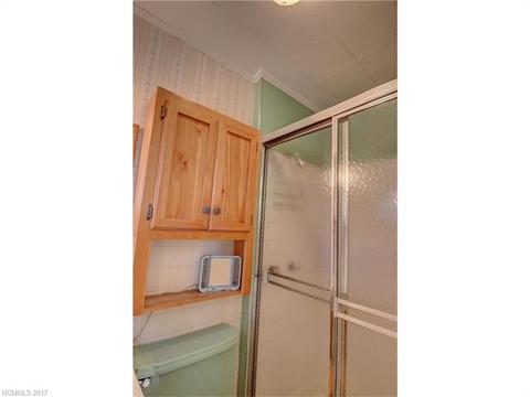 252 Falls Cir, Sylva, NC 28779 photo 12