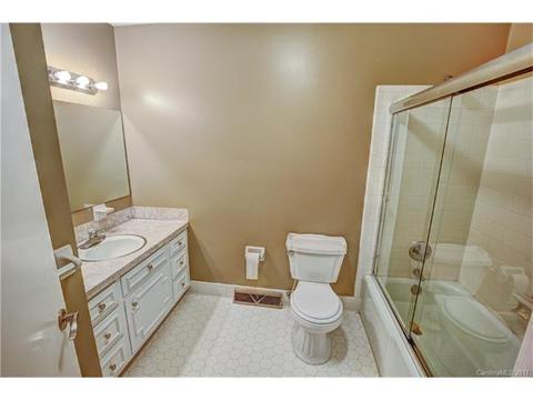 901 E 22nd St, Kannapolis, NC 28083 photo 16