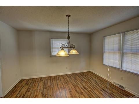901 E 22nd St, Kannapolis, NC 28083 photo 8