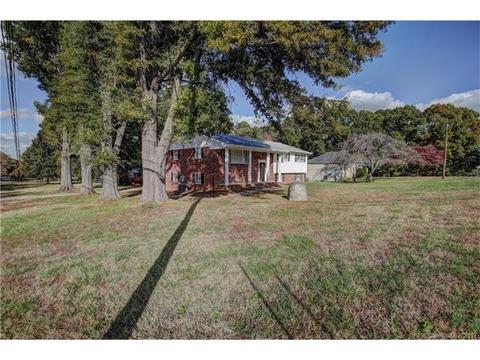 901 E 22nd St, Kannapolis, NC 28083 photo 3