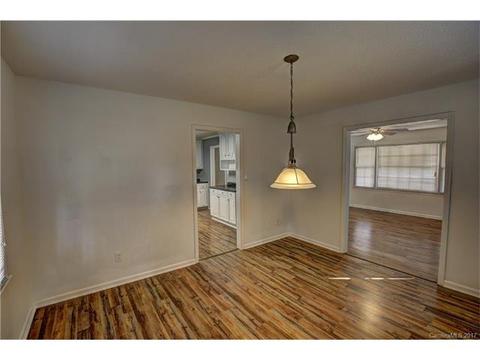901 E 22nd St, Kannapolis, NC 28083 photo 9