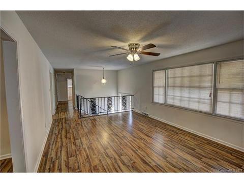 901 E 22nd St, Kannapolis, NC 28083 photo 6