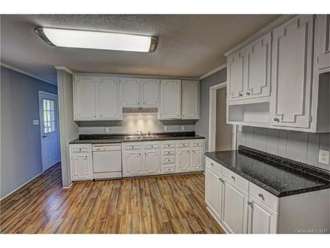 901 E 22nd St, Kannapolis, NC 28083 photo 12