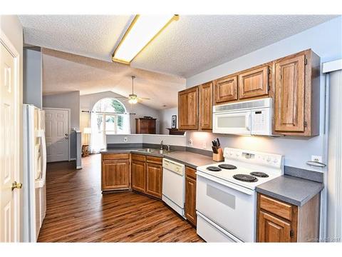 325 Robert Keever Rd, Stanley, NC 28164 photo 4