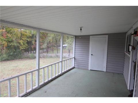 365 Thermal View Dr, Tryon, NC 28782 photo 9